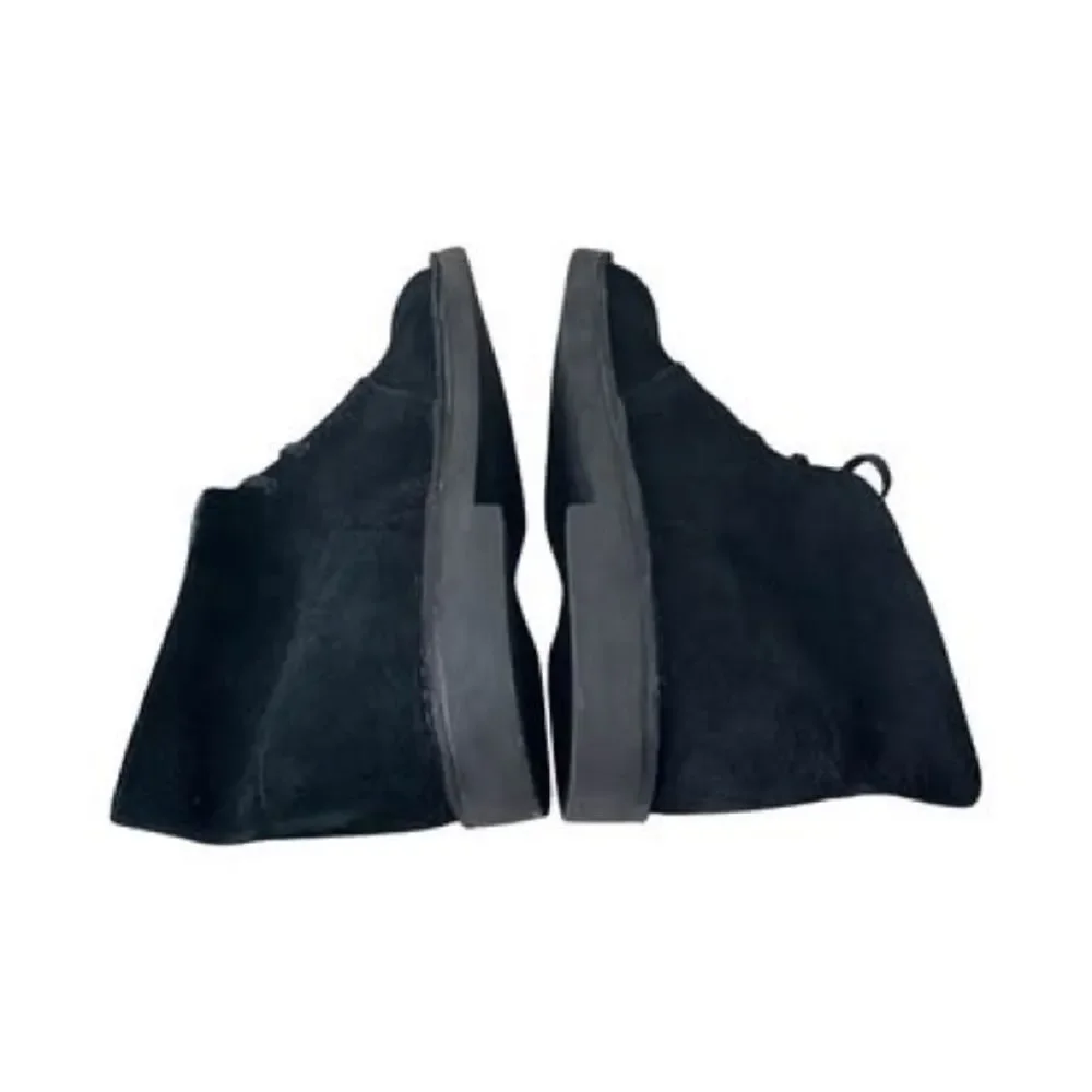 Clarks Bushacre 2  Suede Chukka Boots